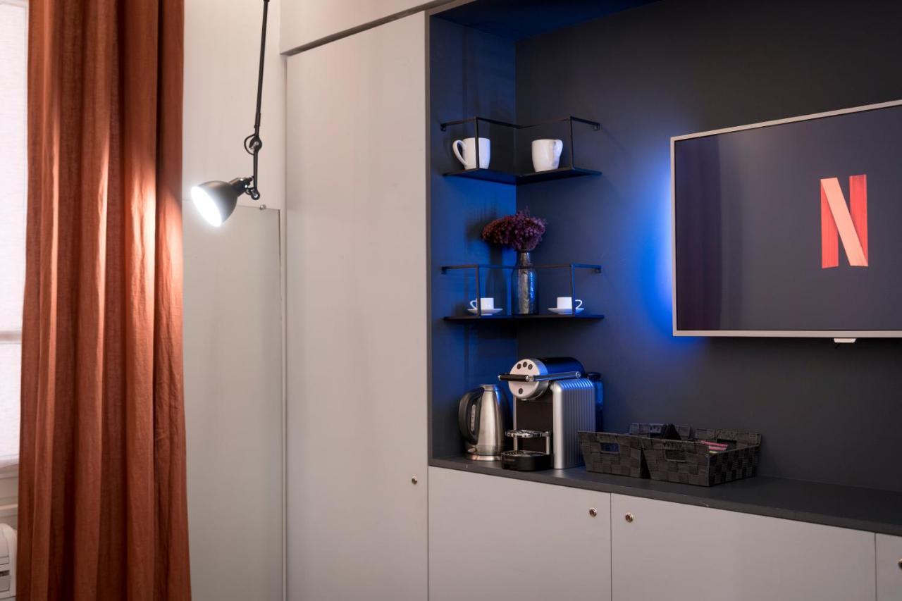 Mihotel Charite Lyon Exteriör bild