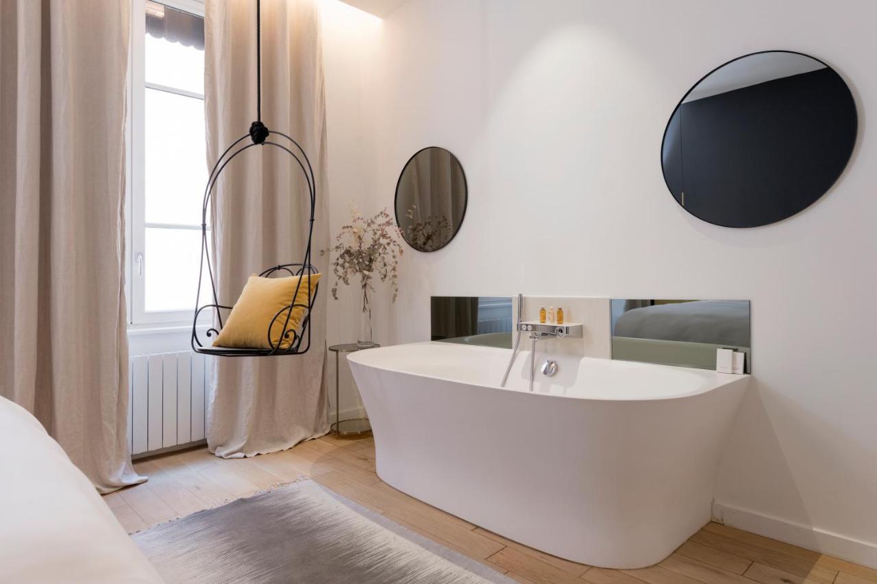 Mihotel Charite Lyon Exteriör bild